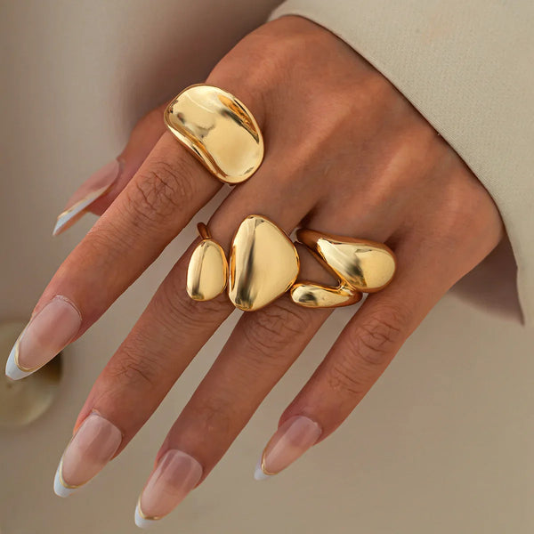 Stainless steel ring collection by Amelya Paris