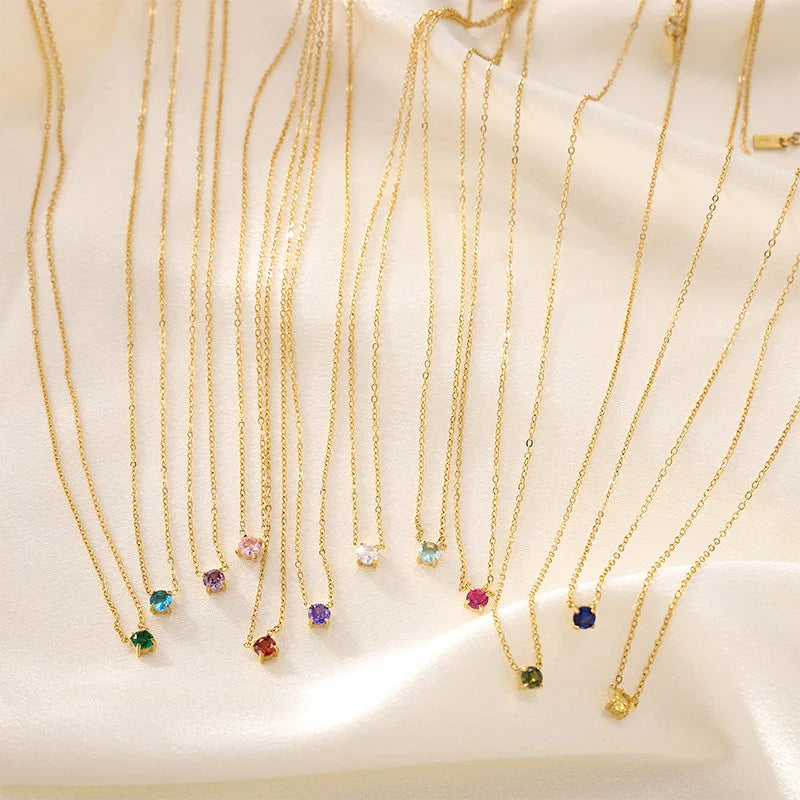 Gold-plated stainless steel necklace with zircon detail