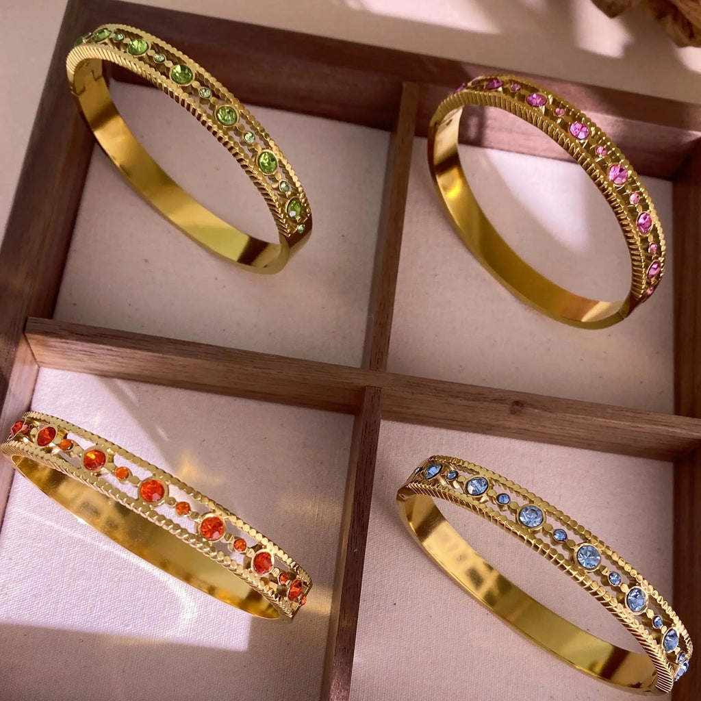 Gold-plated stainless steel bracelet with zircon detail