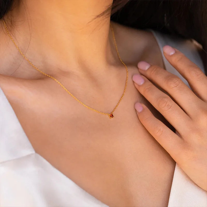 Gold-plated stainless steel necklace with zircon detail