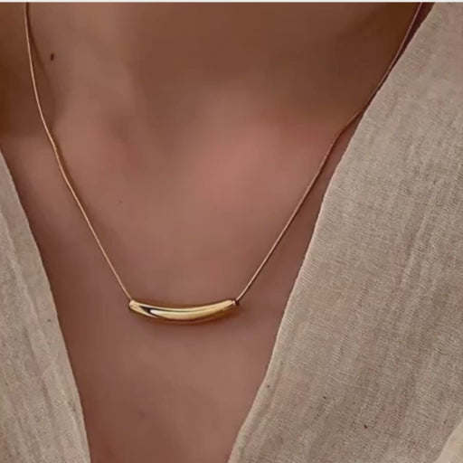 Gold-plated stainless steel pendant necklace 