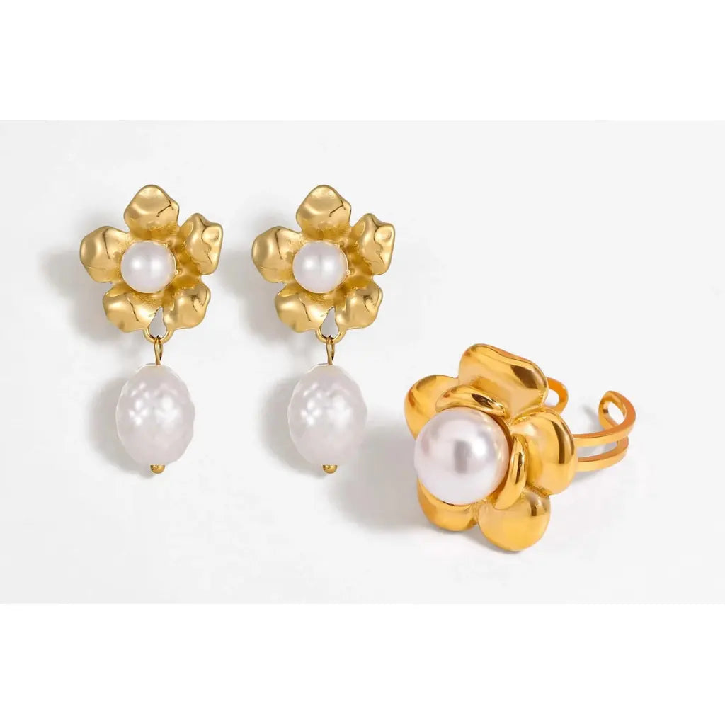 Fleur de Perles gold-tone floral ring and matching pearl-inspired drop earrings